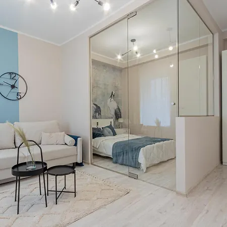 Apartment Glass Bedroom *